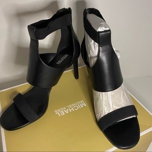 New Michael Kors Dominique Leather Sandal Size 8.5